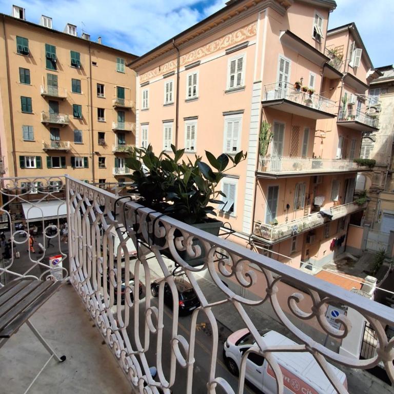 Charme House La Spezia - Two-Bedroom Apartment - 3