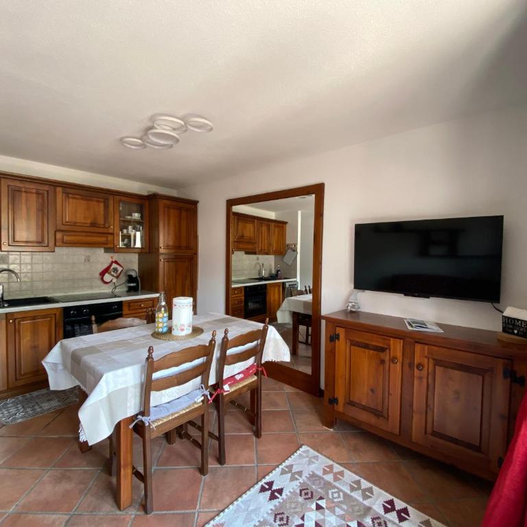 Appartement 3 pièces centre Montgenèvre - Appartement 2 Chambres avec Balcon - 1