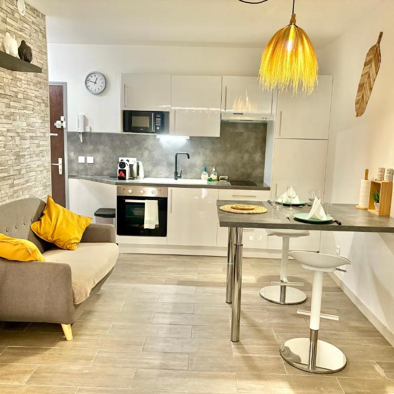 À 200m de Monaco, Studio moderne, Terrasse & Clim - Studio - 14