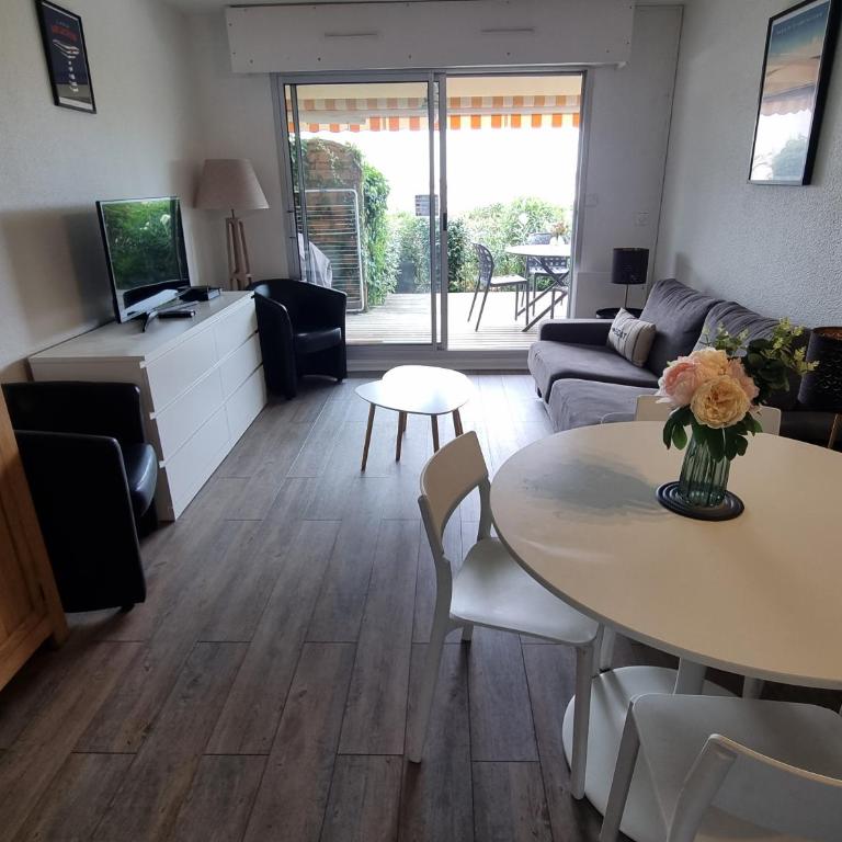 Face au port - Vue mer - Jardin - Wifi - Ménage - 4 pers - Apartment mit 1 Schlafzimmer - 7