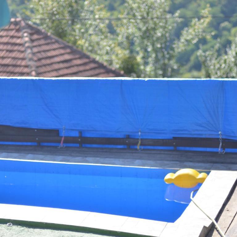 Seosko domacinstvo Radovanovic - Kuća sa 2 Spavaće Sobe - 3