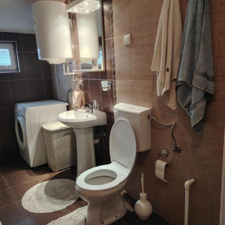 Markus Apartment - Two-Bedroom Apartment - 21