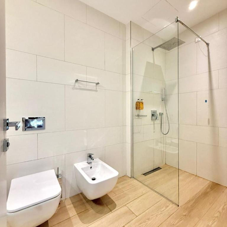 Condo Studio Plaza - Deluxe Studio - 23