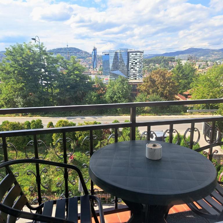 CityLights Sarajevo Apartment - Apartman sa 2 Spavaće Sobe i Pogledom na Grad - 15