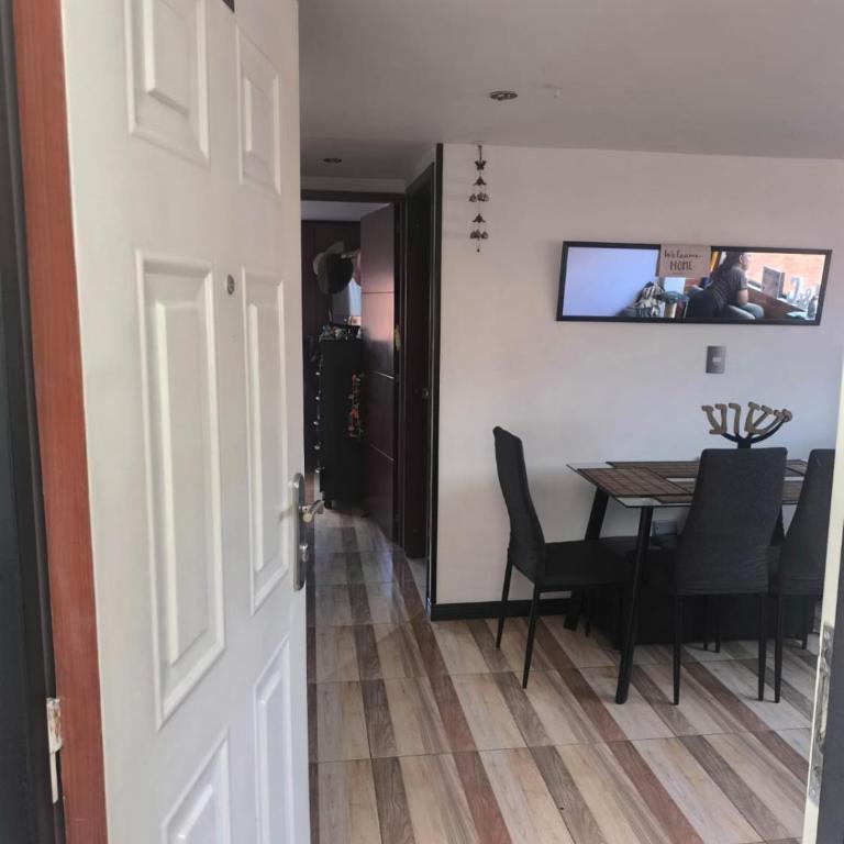 Apartamento cerca al Aeropuerto - Apartamento de 2 dormitorios - 4