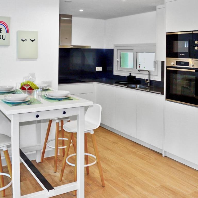 Lux ApartlPrivate lagoon-BeachlPoollRelaxlNear Sea - Apartamento de 2 dormitorios - 5