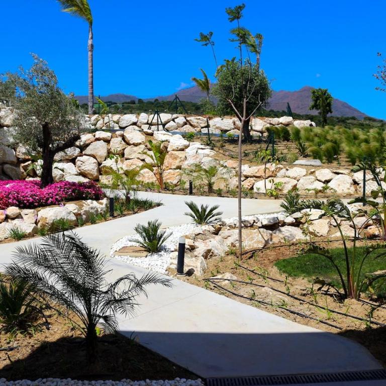 Lux ApartlPrivate lagoon-BeachlPoollRelaxlNear Sea - Apartamento de 2 dormitorios - 27