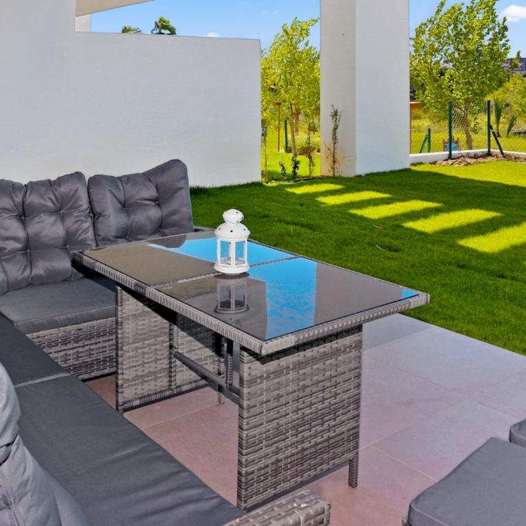 Lux ApartlPrivate lagoon-BeachlPoollRelaxlNear Sea - Apartamento de 2 dormitorios - 35