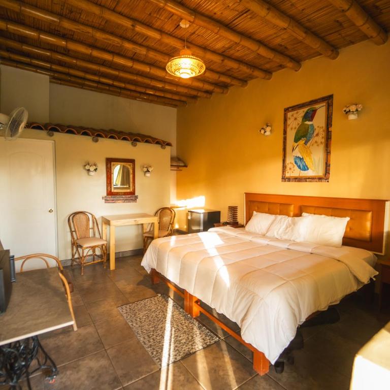 Hotel Fundo San Rafael - Queen Room with Garden View - 1