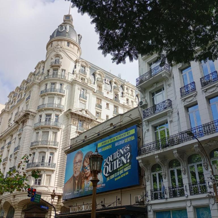 BUENOS AIRES ENTRE CUPULAS silencioso centrico - Apartamento de 1 dormitorio - 64