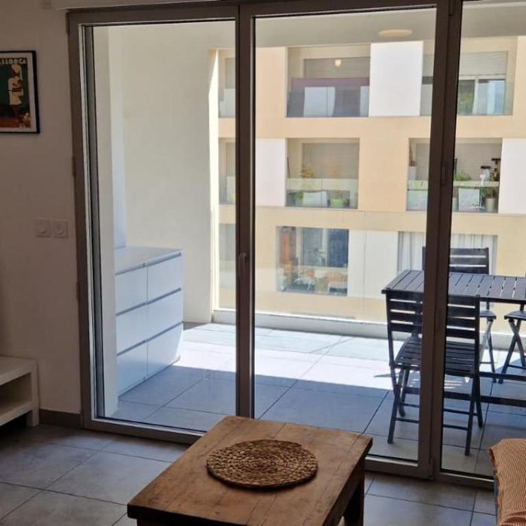 Le Triton, new appartments near city center , parking , lift - Apartamento de 1 dormitorio - 10