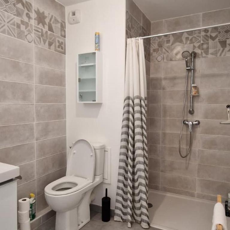 Le Triton, new appartments near city center , parking , lift - Apartamento de 1 dormitorio - 21