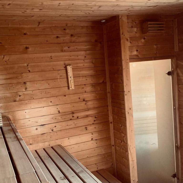 Appartamento Stella Alpina con sauna piscina palestra e posto auto - Appartamento con 2 Camere da Letto e con Vista Montagna - 40