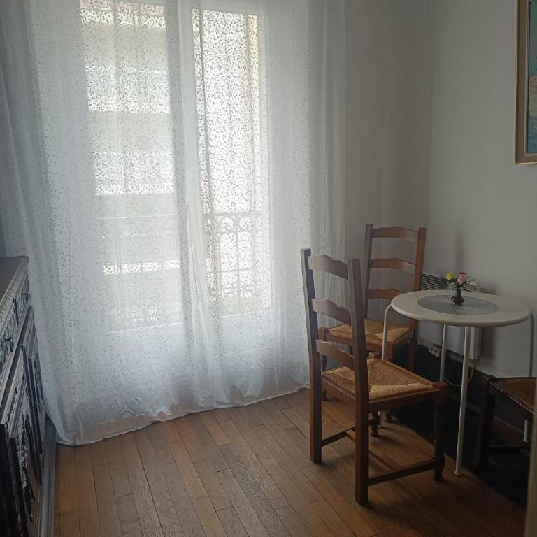 Chambres privées dans un appartement de 2 pièces à Paris 13e - Dortoir Mixte - 6