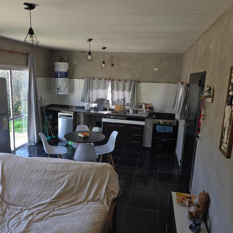 Queen's Cross - Two-Bedroom House - 6
