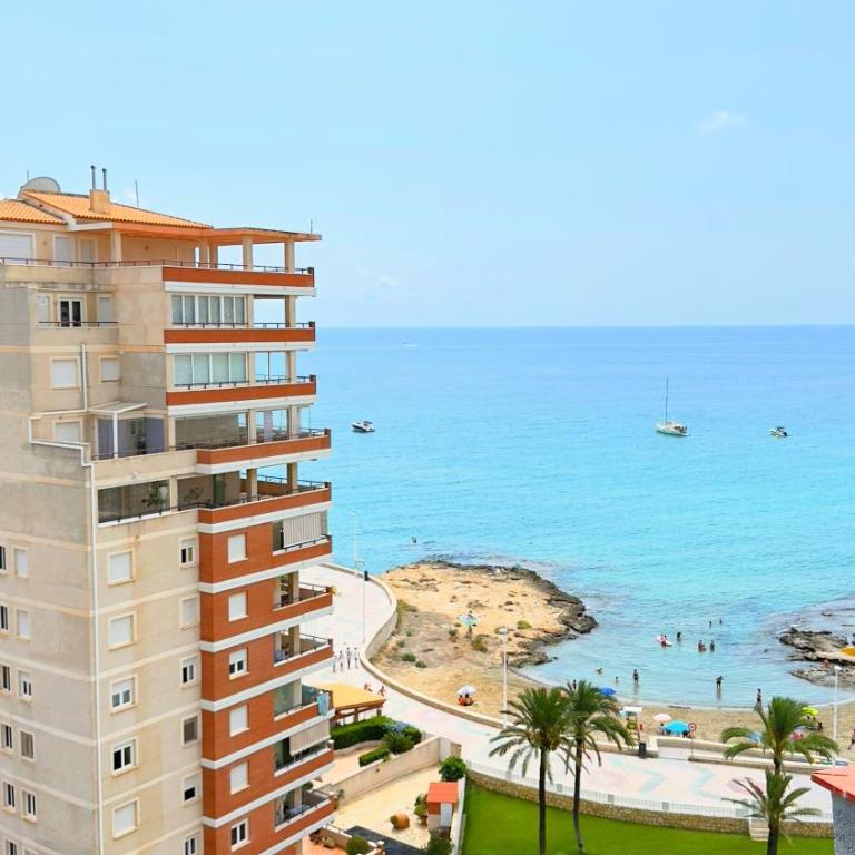 Atlantico Flamingo - One-Bedroom Apartment - 2