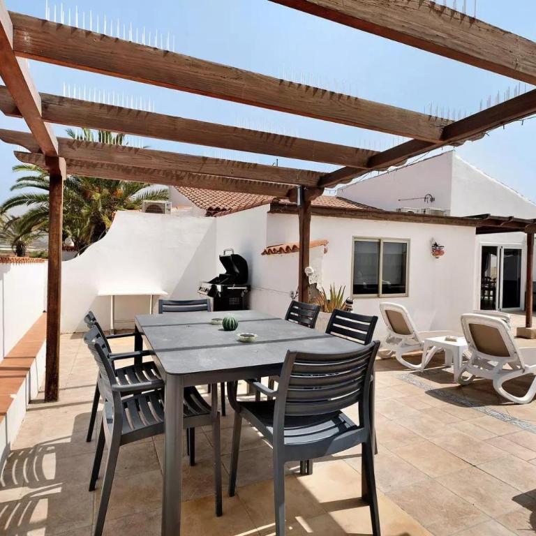 VILLA MALPAS Exceptional 3 Bed Villa - Sleeps 6 - Pool - HotTub- Parking - Villa de 1 dormitorio - 28