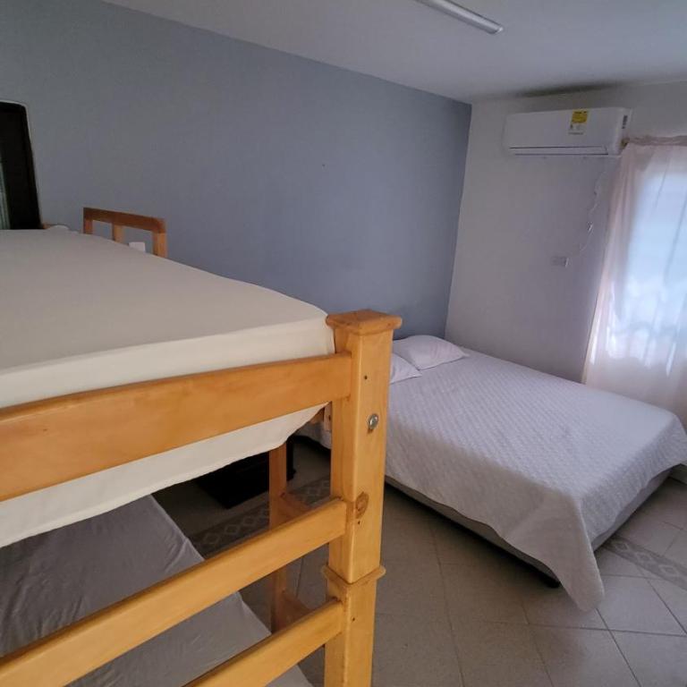 Hostal plaza valledupar - Habitación Cuádruple Clásica - 1