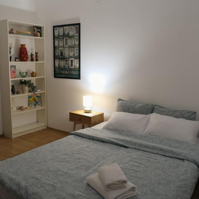 Olivers Cozy and Spacious Apt - Apartman sa 2 Spavaće Sobe - 9