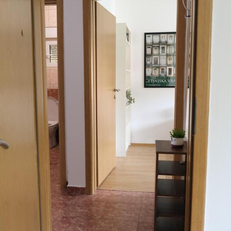 Olivers Cozy and Spacious Apt - Apartman sa 2 Spavaće Sobe - 33