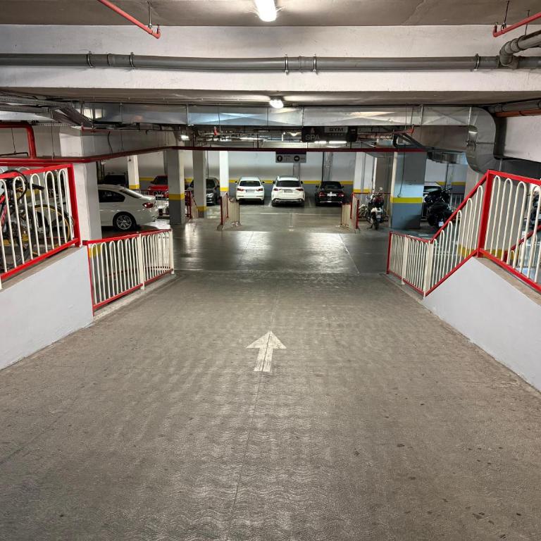 Condo Studio Plaza - Deluxe King Studio - 29