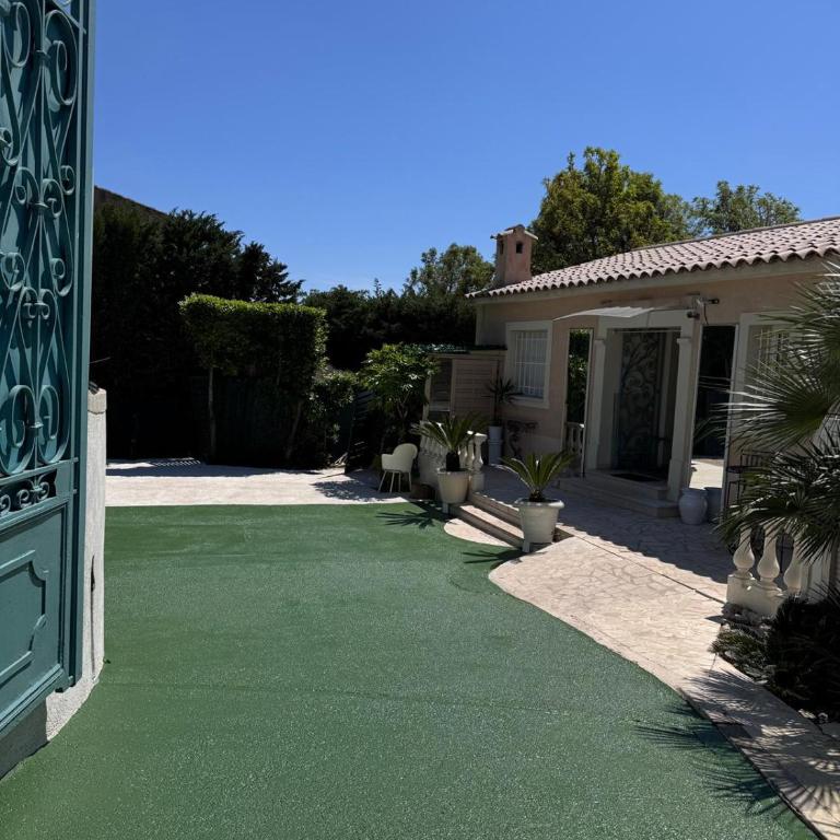 9 chambres spa hamman sauna Piscine chauffée poss - Villa - 4