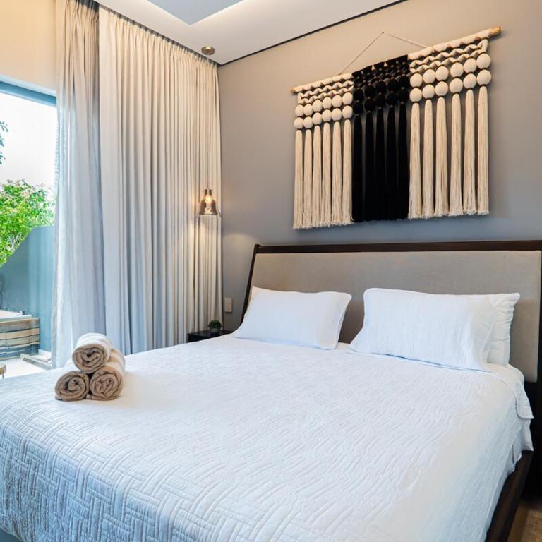 Rooftop Ocean View 10min Walk to Beach - One-Bedroom Apartment - 11