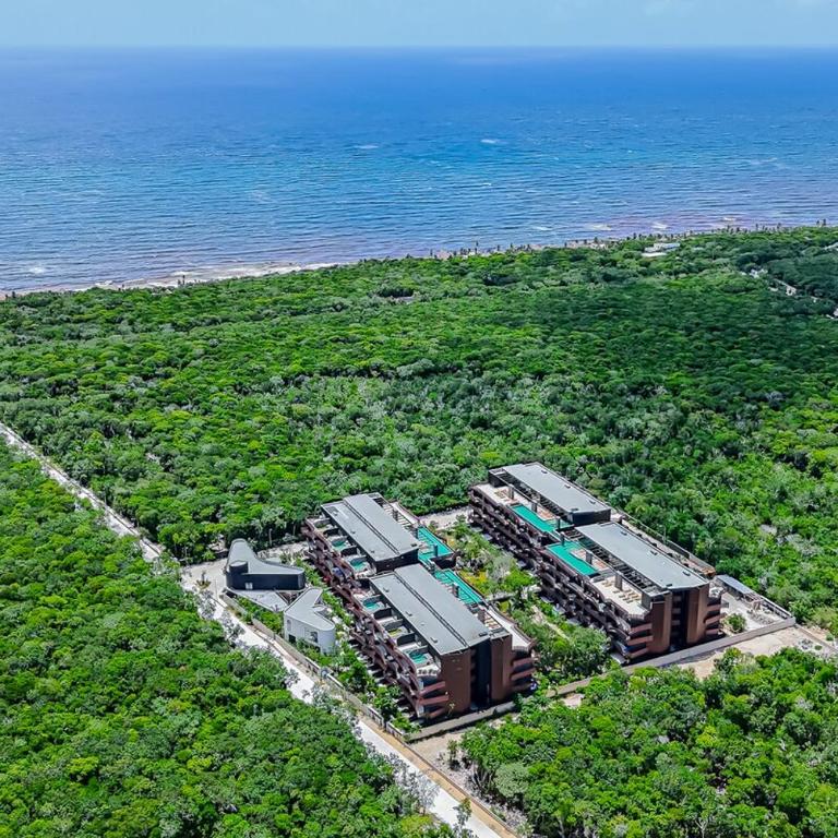 Rooftop Ocean View 10min Walk to Beach - One-Bedroom Apartment - 25