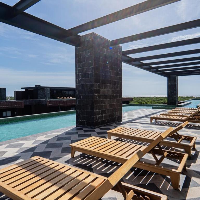 Rooftop Ocean View 10min Walk to Beach - One-Bedroom Apartment - 30