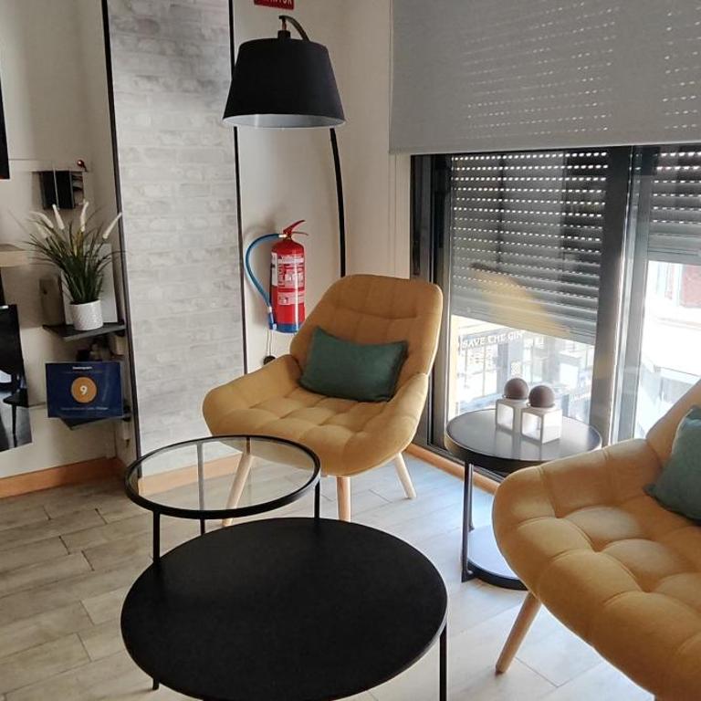 Studio Miramar Suites Malaga - Apartamento Superior - 3