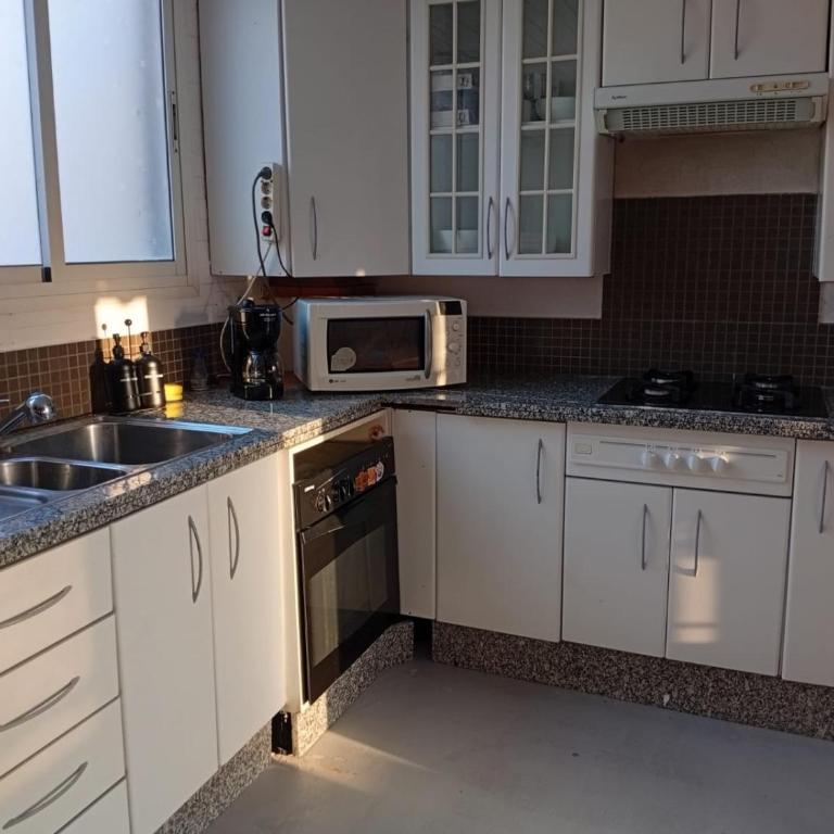 La Cabañita del Ático - Three-Bedroom Home - 12