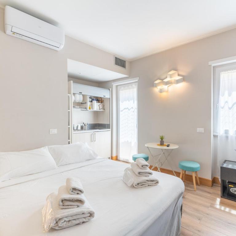 Double Pixel Apartments - Deluxe Suite - 1