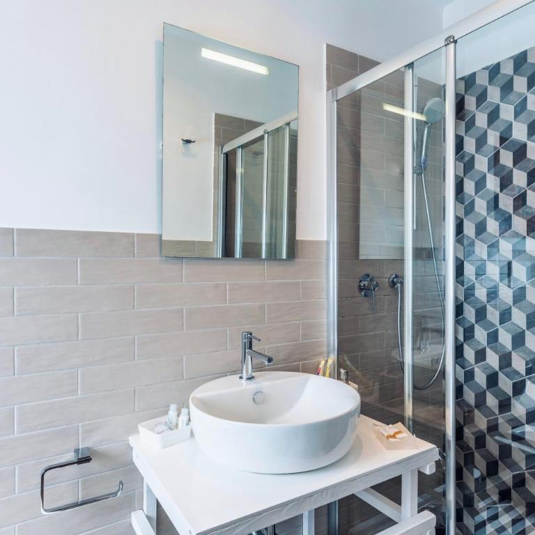 Double Pixel Apartments - Deluxe Suite - 6