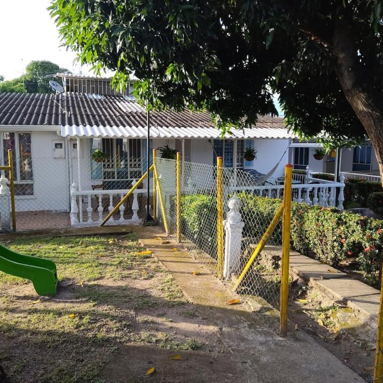 Casa Familiar Vacacional Flandes - Casa de 3 dormitorios - 3