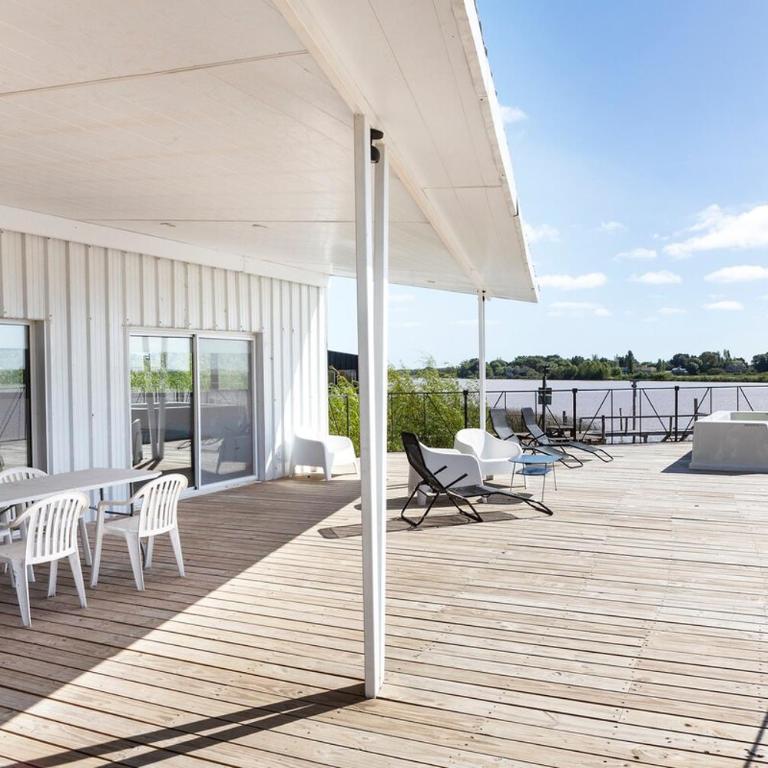 Diseño y vistas infinitas - Villa - 12