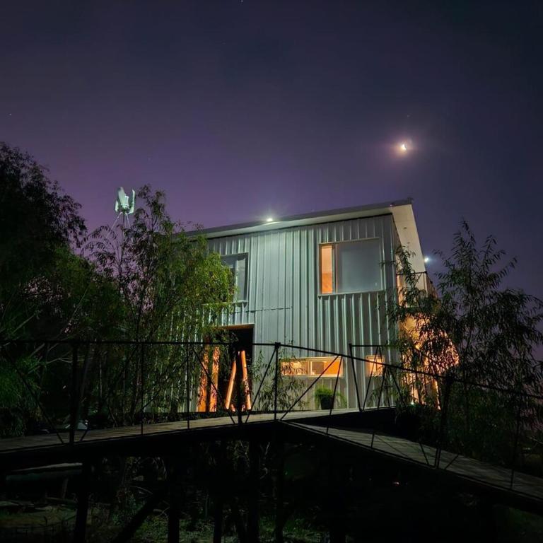 Diseño y vistas infinitas - Villa - 25