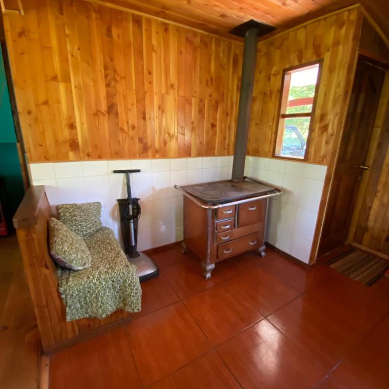 Exquisita Cabaña familiar a minutos del Lago Caburgua y Pucón - Three-Bedroom Apartment - 29