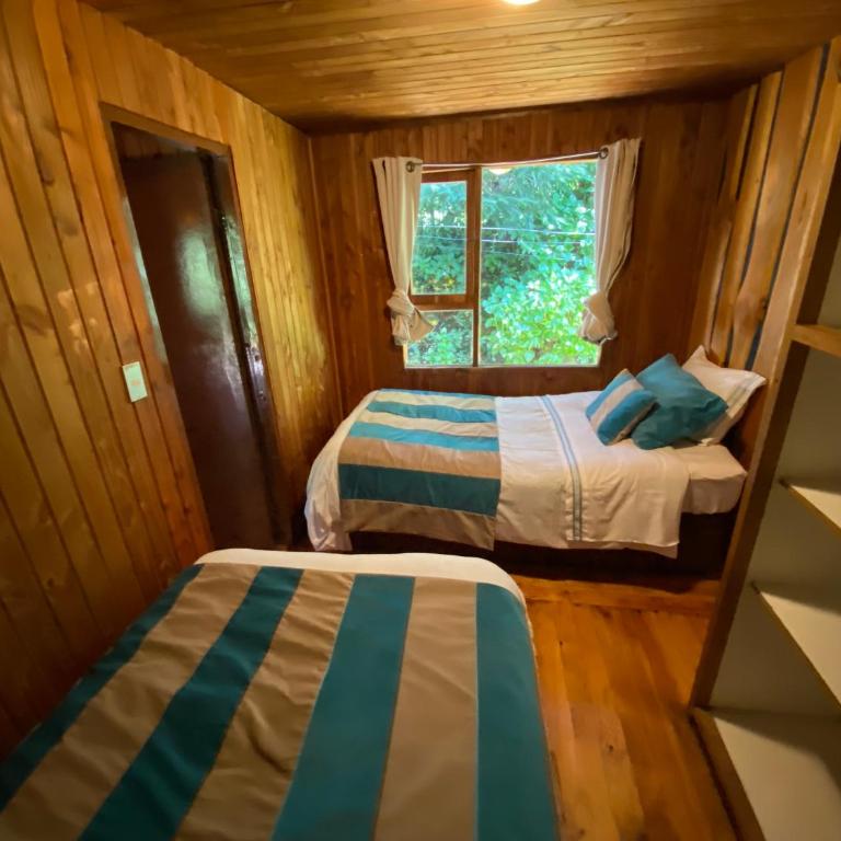 Exquisita Cabaña familiar a minutos del Lago Caburgua y Pucón - Three-Bedroom Apartment - 20