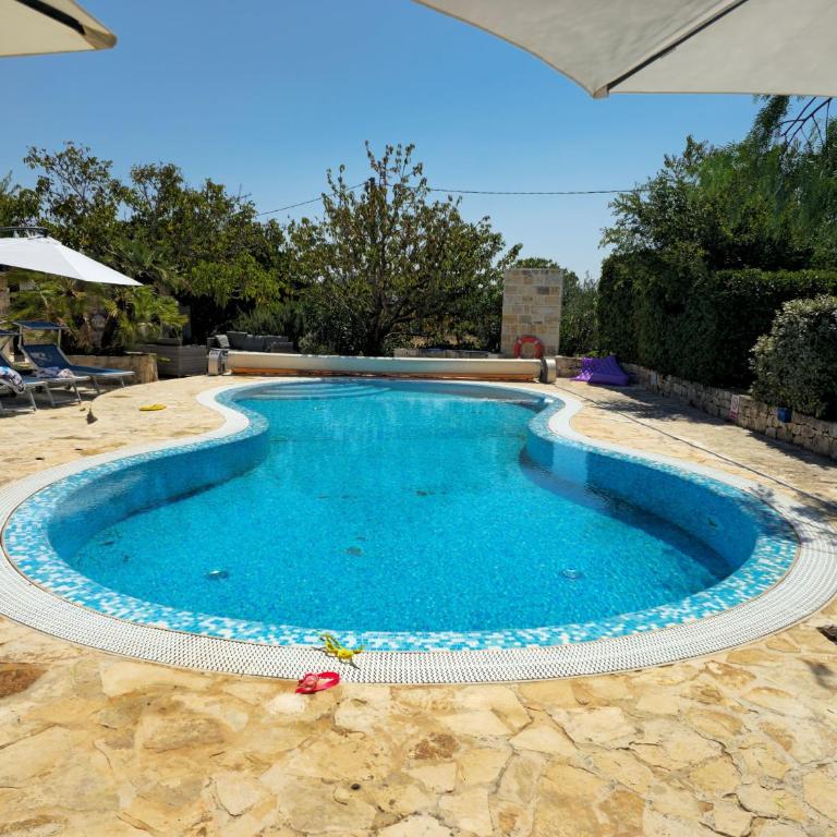 Trullo Olivia con piscina riscaldata, natura e relax - Three-Bedroom House - 2