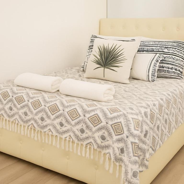 BEAUTY SAINT PAUL renovated February 2026 - Chambre Familiale Deluxe - 5
