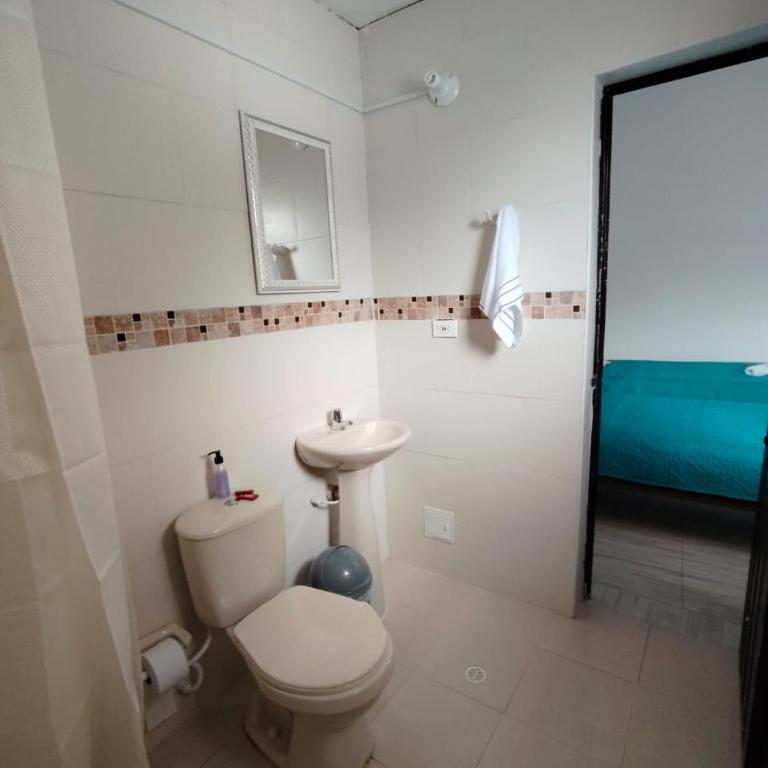 Hospedaje La Chatica - Four-Room Apartment - 11