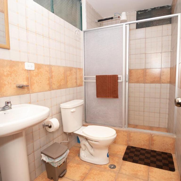 Apartamento familiar en Ambato - Apartamento de 1 dormitorio - 20