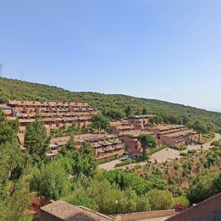 Apartment for 6-people in Olbia with garden - Two-Bedroom Apartment - 13