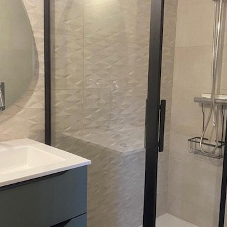 très bel F3 avec balcon - FR-1-703-217 - Appartement - 10