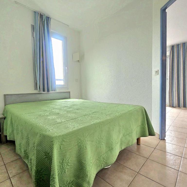 Appartement 2 pièces avec terrasse et piscine à Balaruc-les-Bains - FR-1-553-311 - Apartment - 10