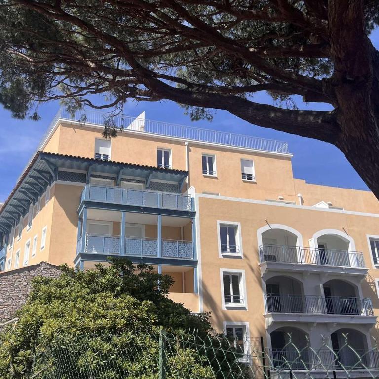 Appartement moderne avec piscine, climatisation et parking à Cavalaire-sur-Mer - FR-1-226B-244 - Appartamento - 24