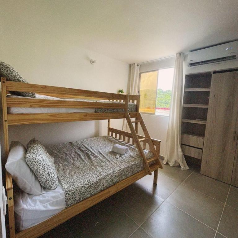 Comfortable apartment near the beach Manzanillo Sector - Apartamento de 3 dormitorios - 9