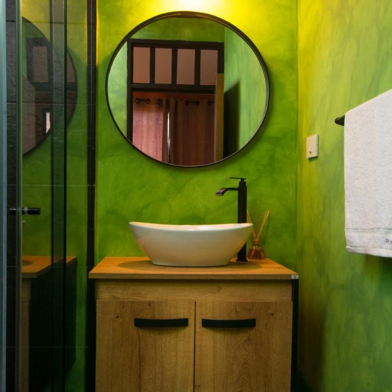 Bohemia Boutique Hostel - Habitación Doble con baño privado - 5