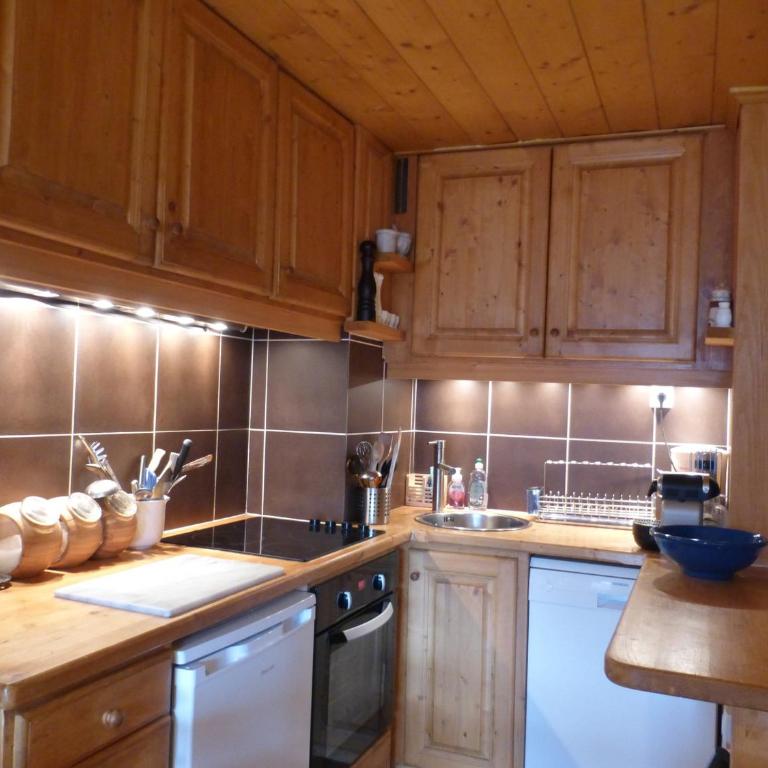 Duplex charmant 3 pièces, 6 pers, centre Méribel, proche pistes, WIFI - FR-1-411-990 - Appartement 2 Chambres - 6