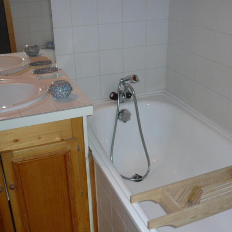 Duplex charmant 3 pièces, 6 pers, centre Méribel, proche pistes, WIFI - FR-1-411-990 - Appartement 2 Chambres - 7